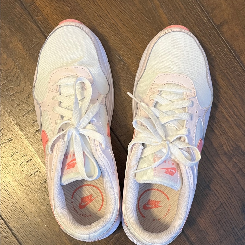 Nike Women's White and Coral Sneakers